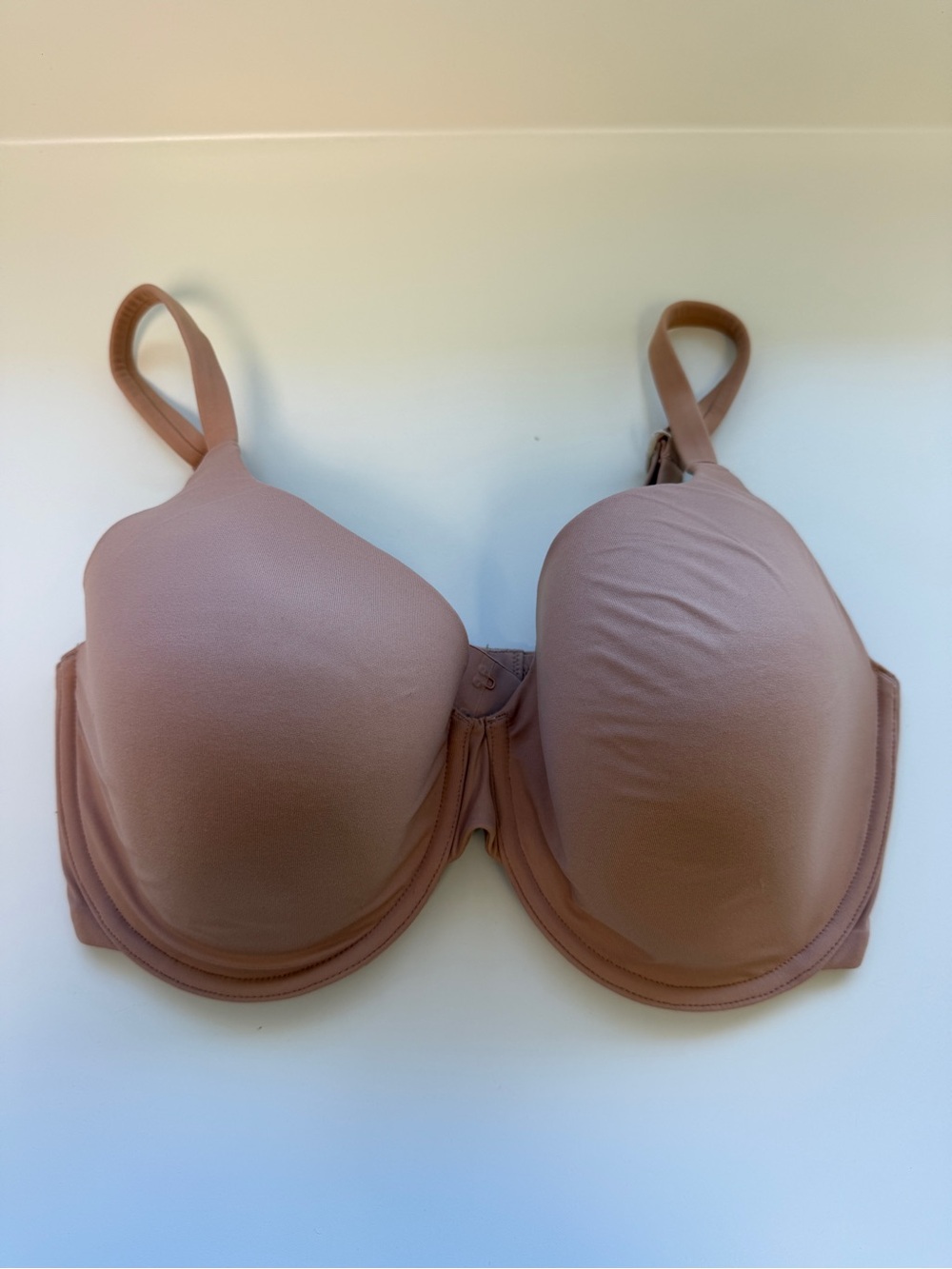 Skims Fits Everybody Shirt Bra Size 34DDD New $54